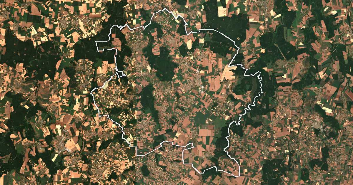Imagine din satelit cu limita trasată: Dulovo