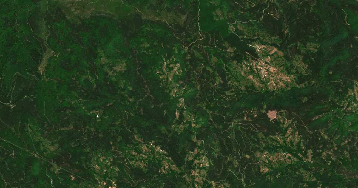 Hartă satelitară: Gloghino