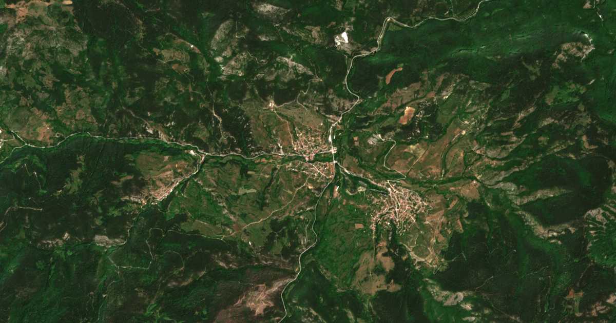 Hartă satelitară: Hvoina