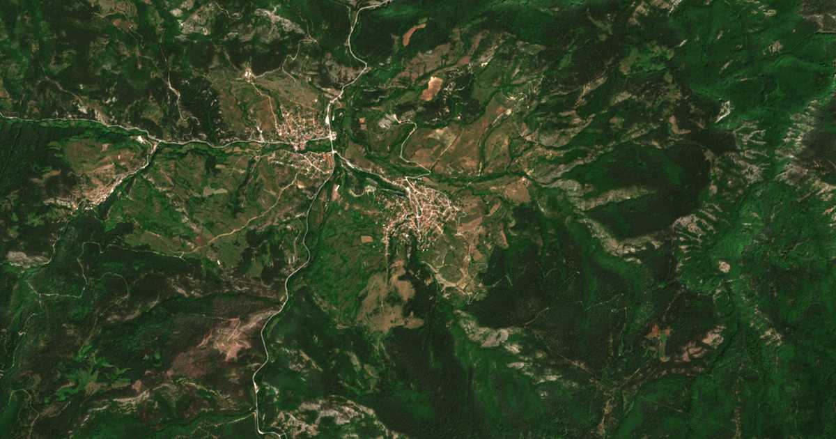 Hartă satelitară: Pavelsko