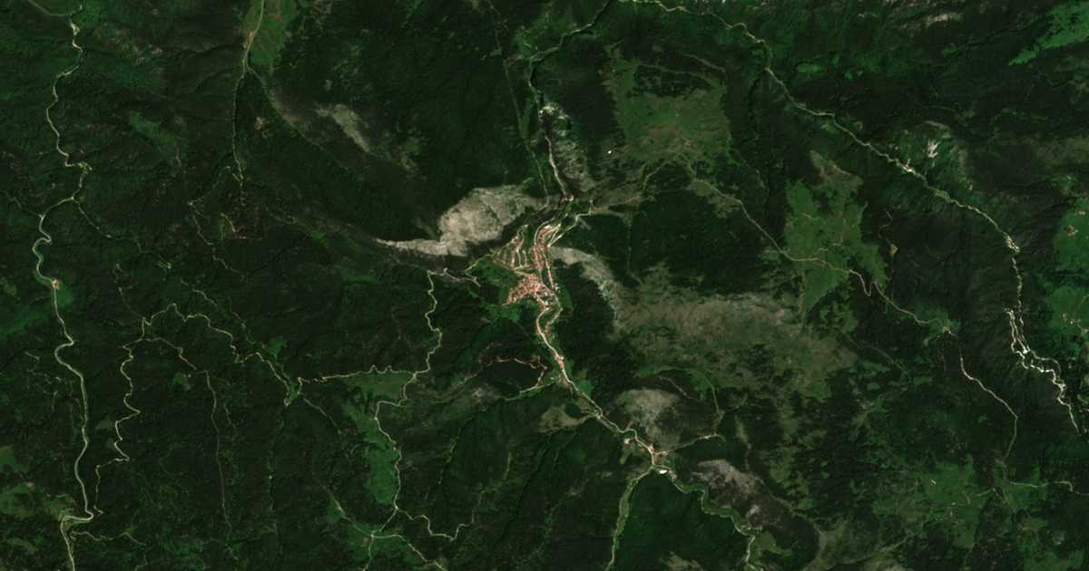 Hartă satelitară: Trigrad