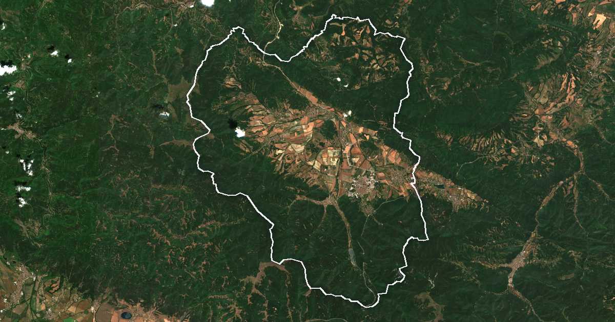 Imagine din satelit cu limita trasată: Botevgrad