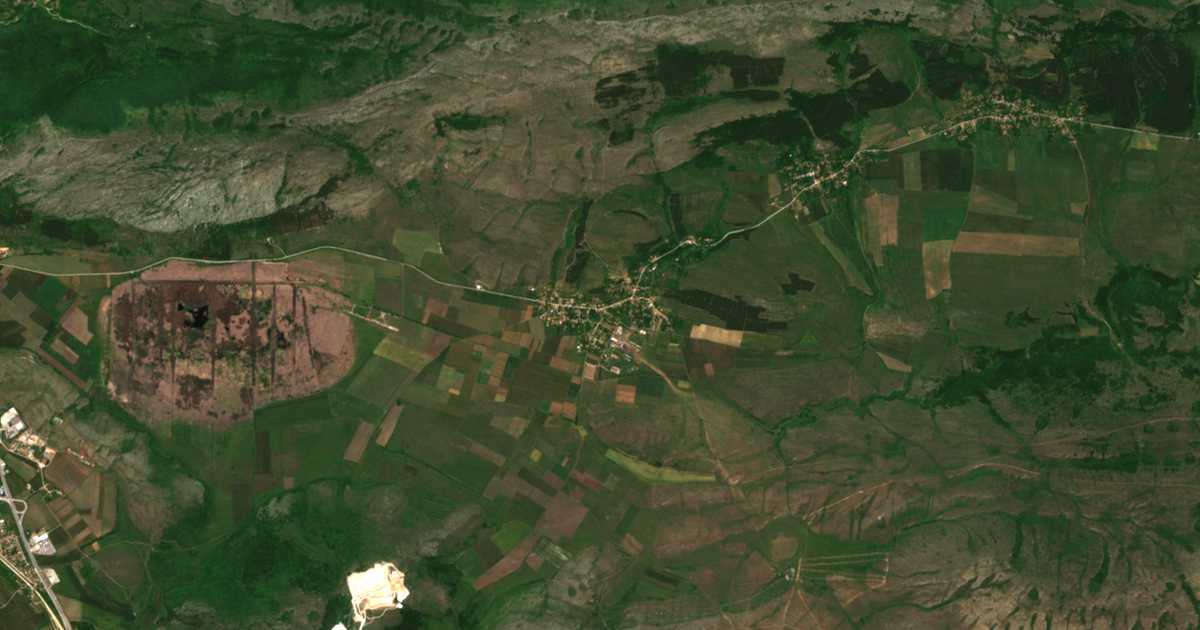 Hartă satelitară: Golemo Malovo