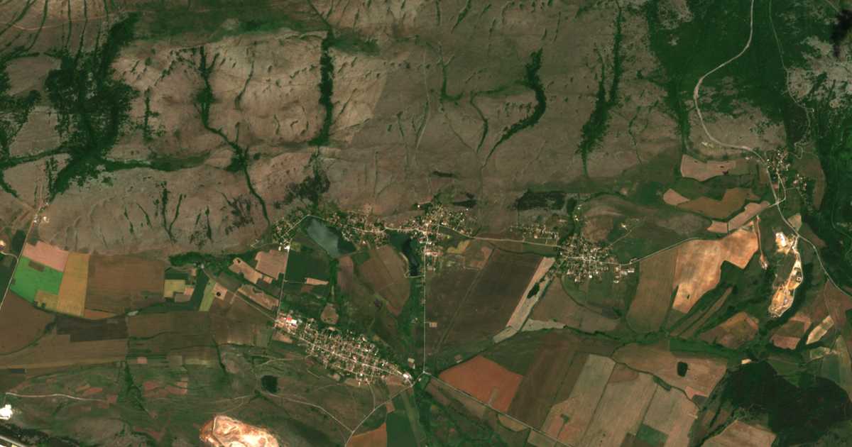 Hartă satelitară: Bezden