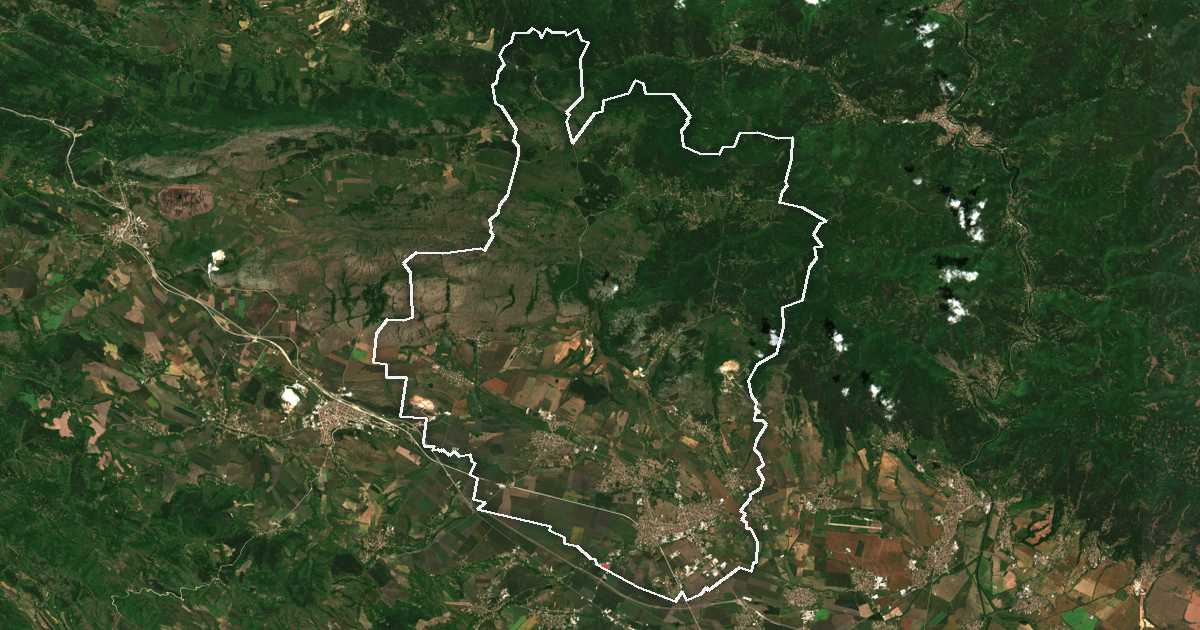 Imagine din satelit cu limita trasată: Kostinbrod