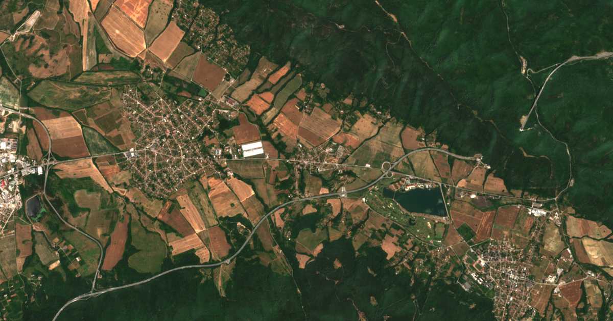 Hartă satelitară: Razliv