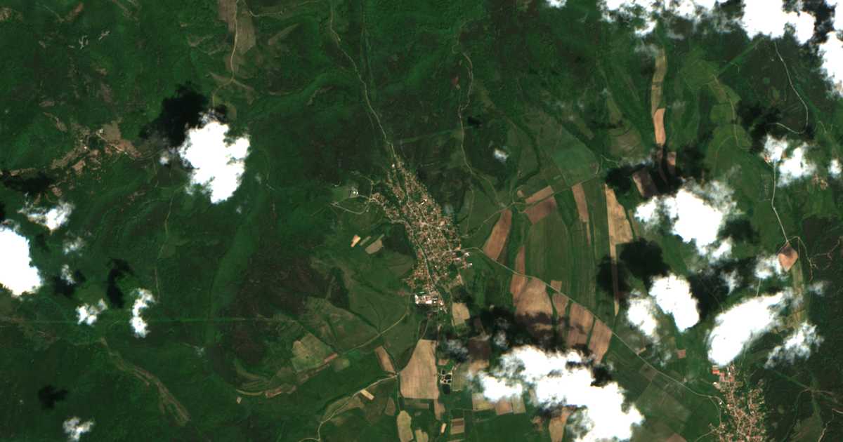 Hartă satelitară: Iarlovo