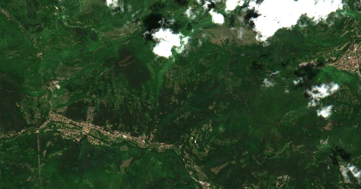 Hartă satelitară: Dobărcin