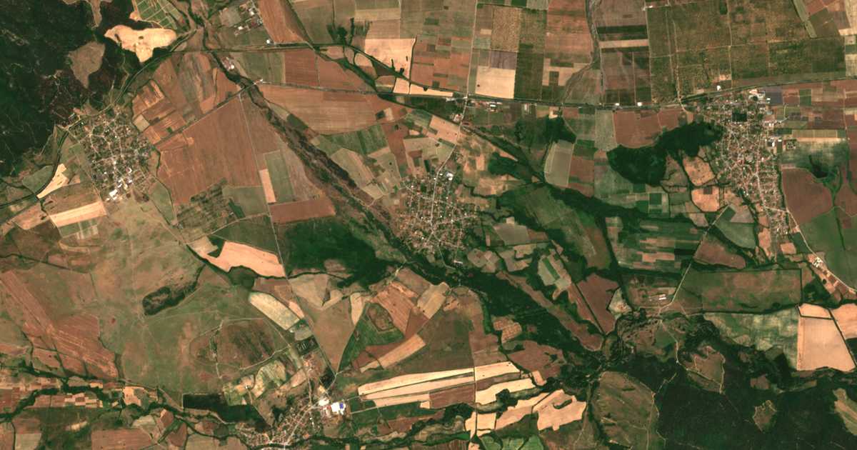 Hartă satelitară: Tărniceni