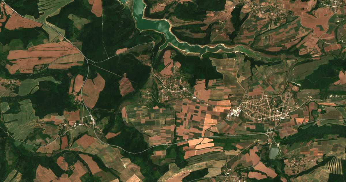 Hartă satelitară: Izvorovo