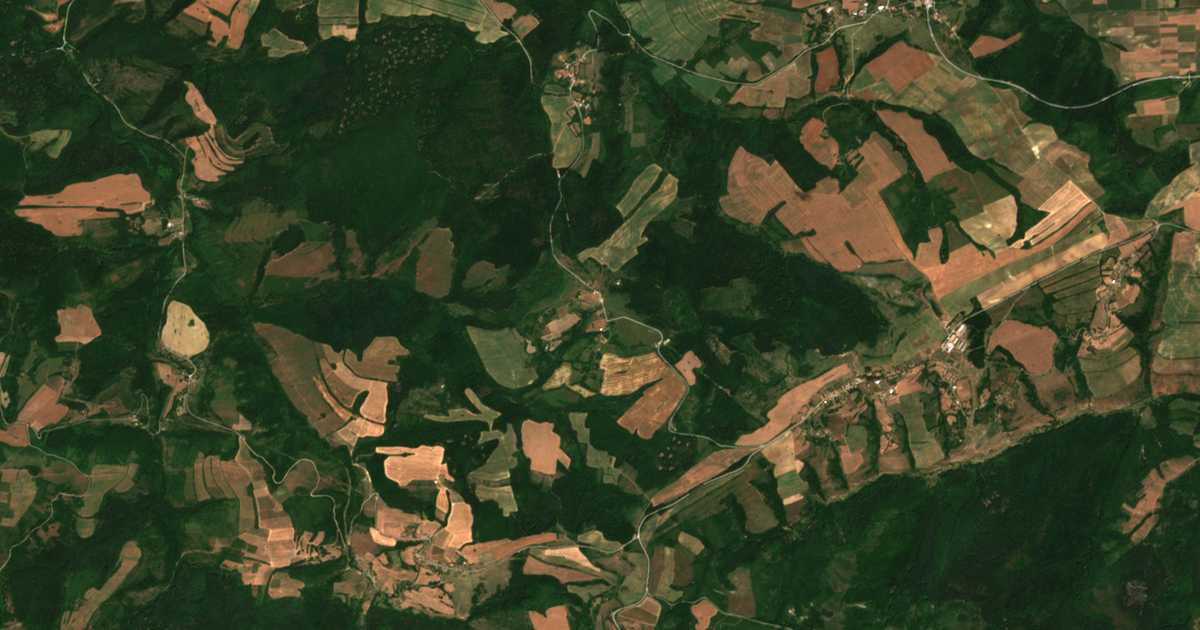 Hartă satelitară: Pcelno