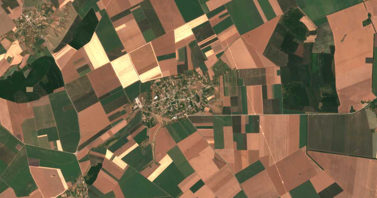 Hartă satelitară: Cervenți