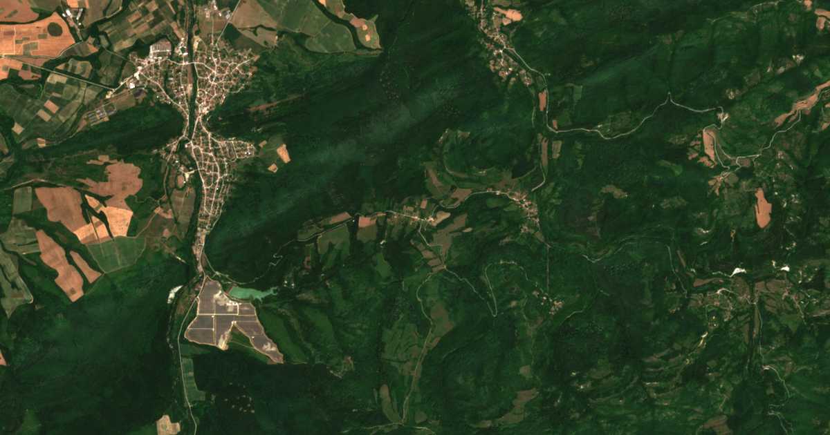 Hartă satelitară: Ravnovo