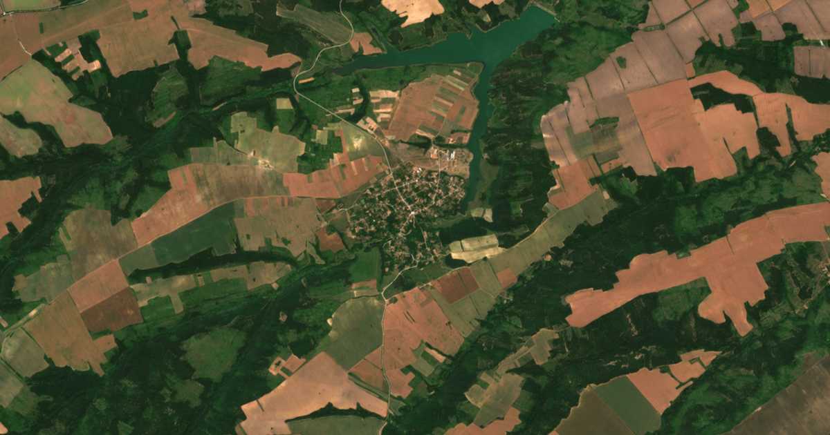 Hartă satelitară: Staropatița