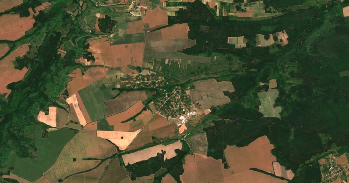 Hartă satelitară: Țar-Petrovo