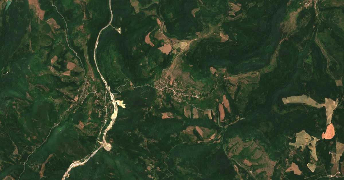 Hartă satelitară: Tipcenița