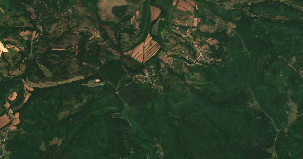 Hartă satelitară: Karaș