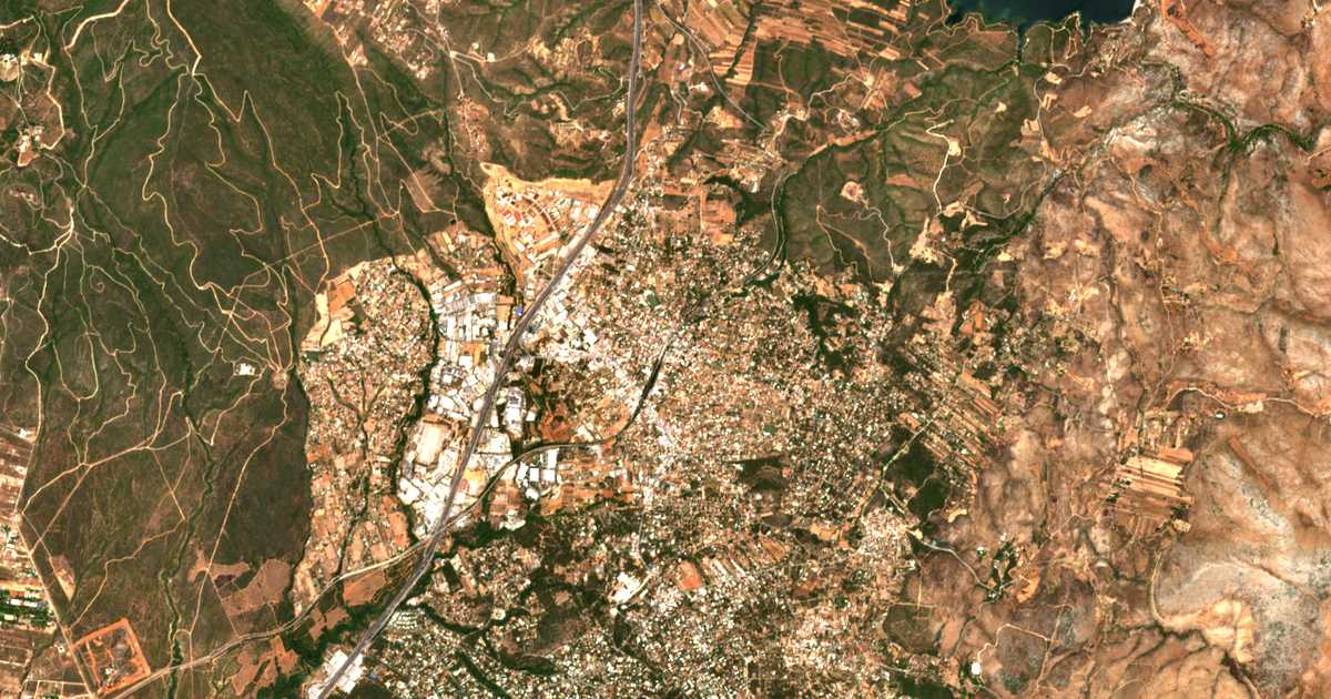 Hartă satelitară: Agios Stefanos