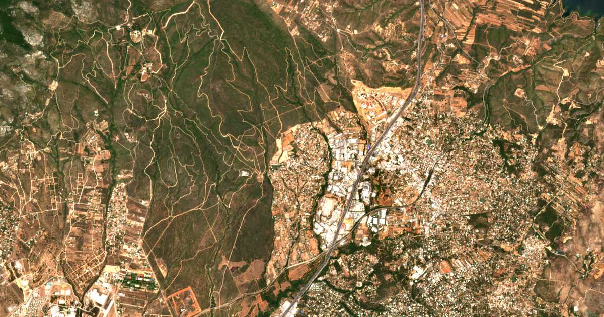 Hartă satelitară: Kryoneri
