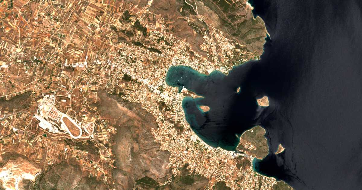 Hartă satelitară: Limín Markopoúlou