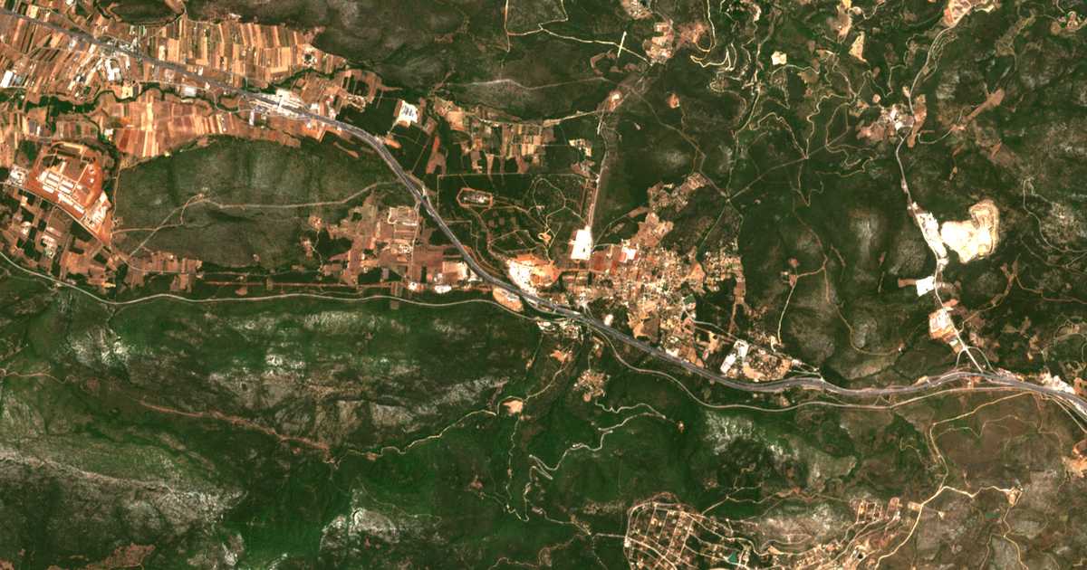 Hartă satelitară: Sfendáli
