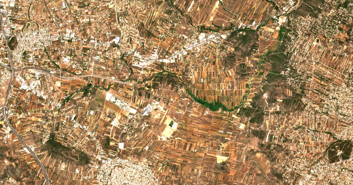 Hartă satelitară: Foínikas