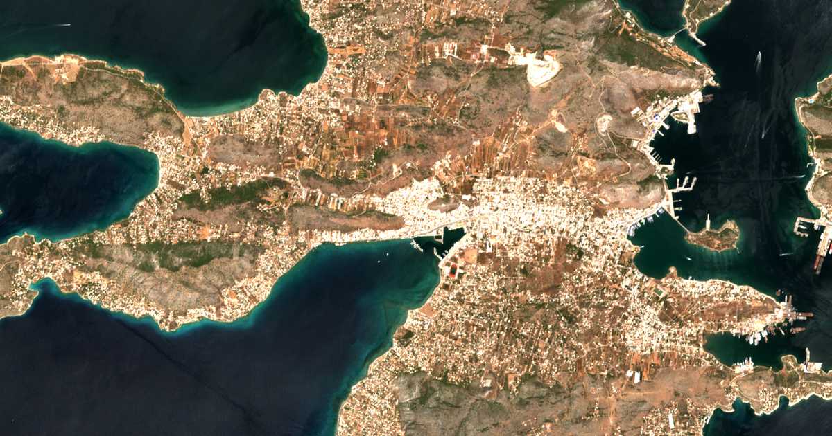 Hartă satelitară: Salamina