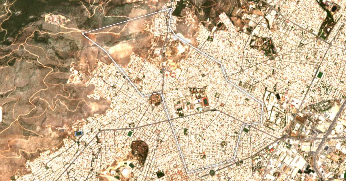 Imagine din satelit cu limita trasată: Korydallos