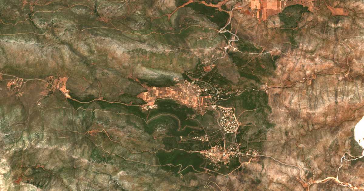 Hartă satelitară: Palaiochórion