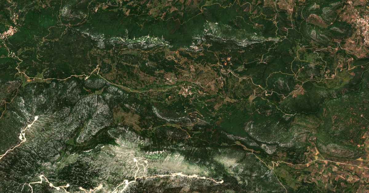 Hartă satelitară: Evangelístria