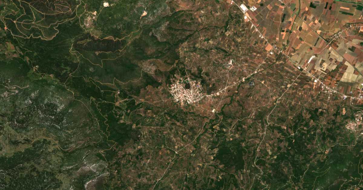 Hartă satelitară: Ágios Geórgios