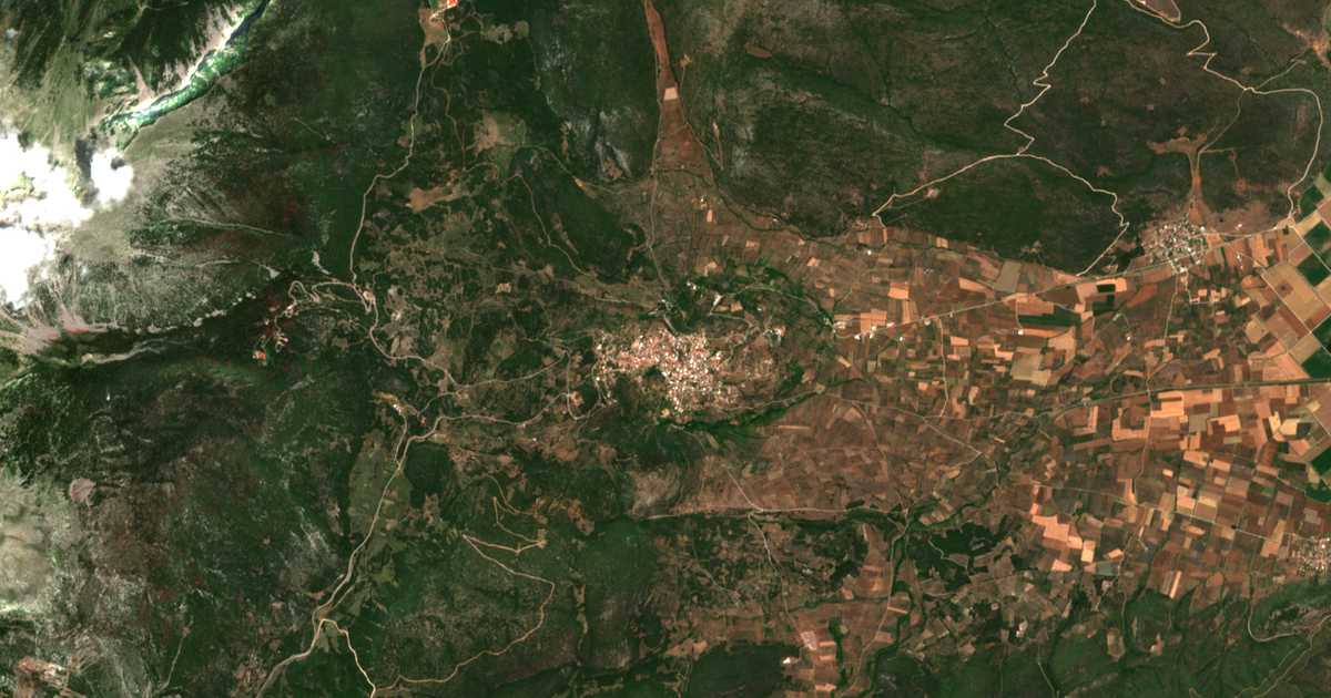 Hartă satelitară: Davlia
