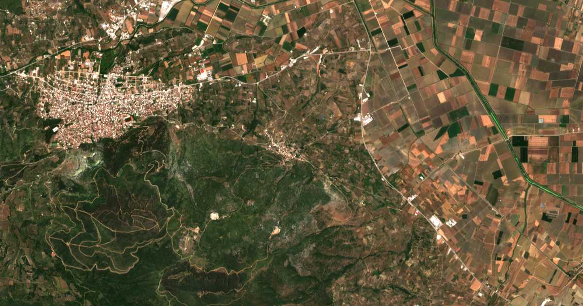 Hartă satelitară: Lafýstion