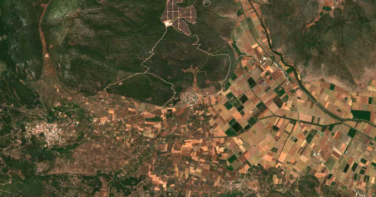 Hartă satelitară: Mavronérion