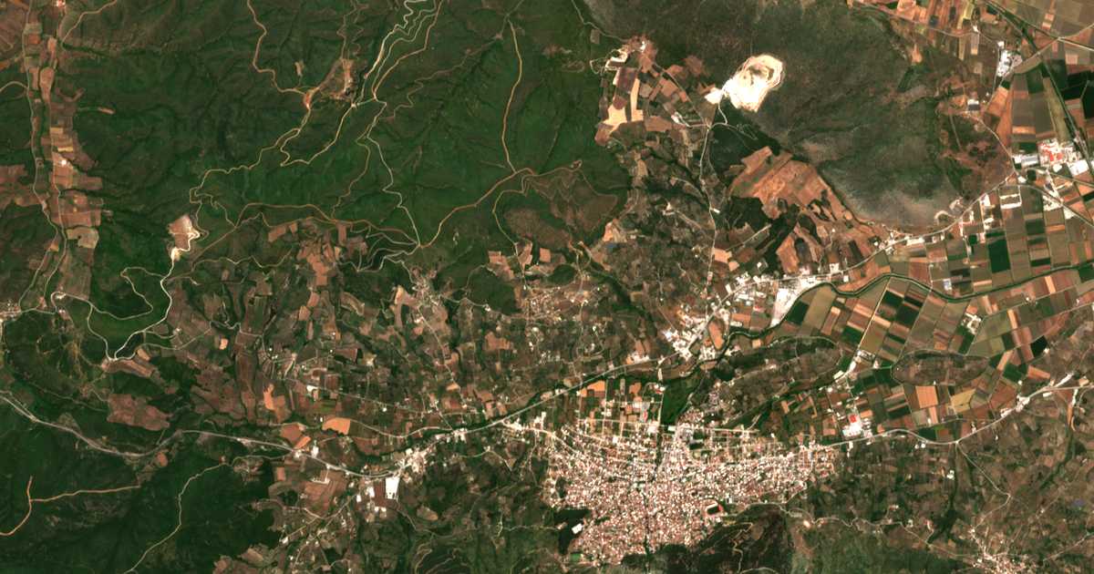 Hartă satelitară: Perachórion