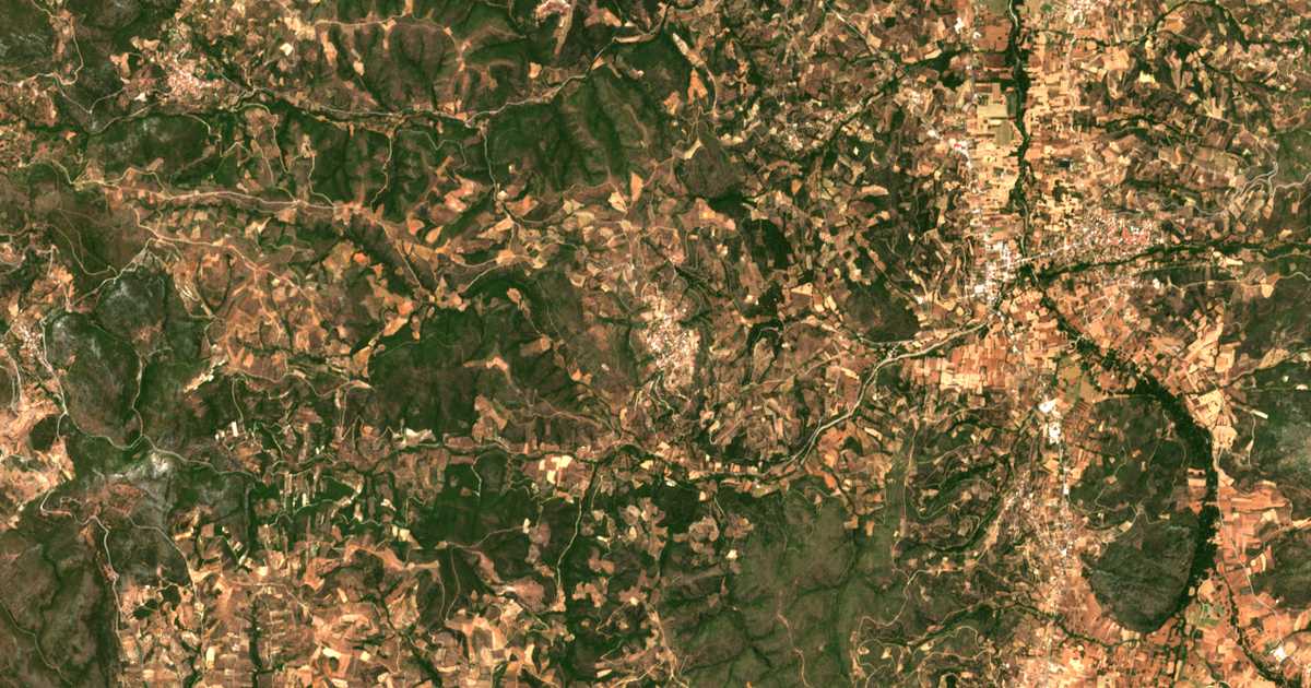 Hartă satelitară: Ágios Geórgios