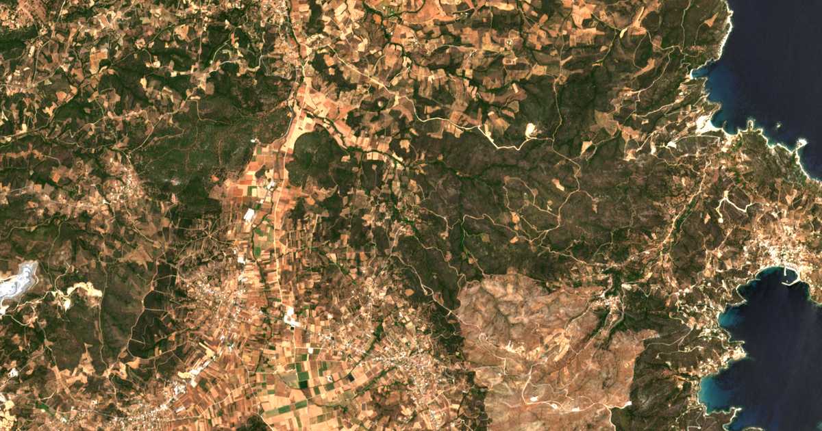 Hartă satelitară: Drosiá