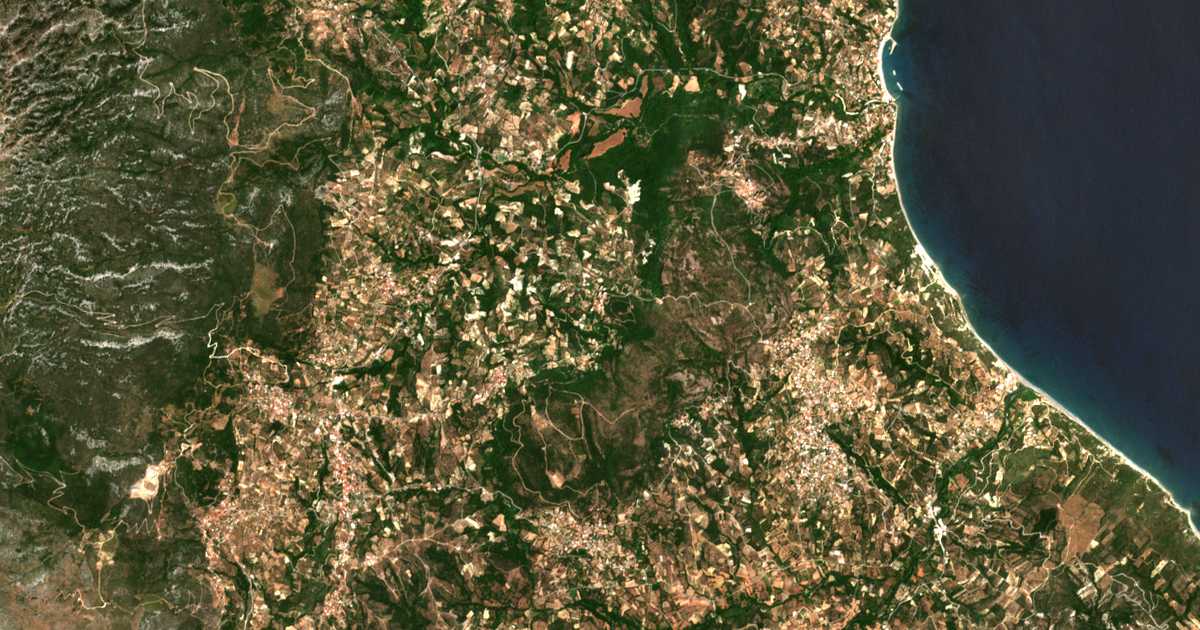 Hartă satelitară: Káto Kouroúnion