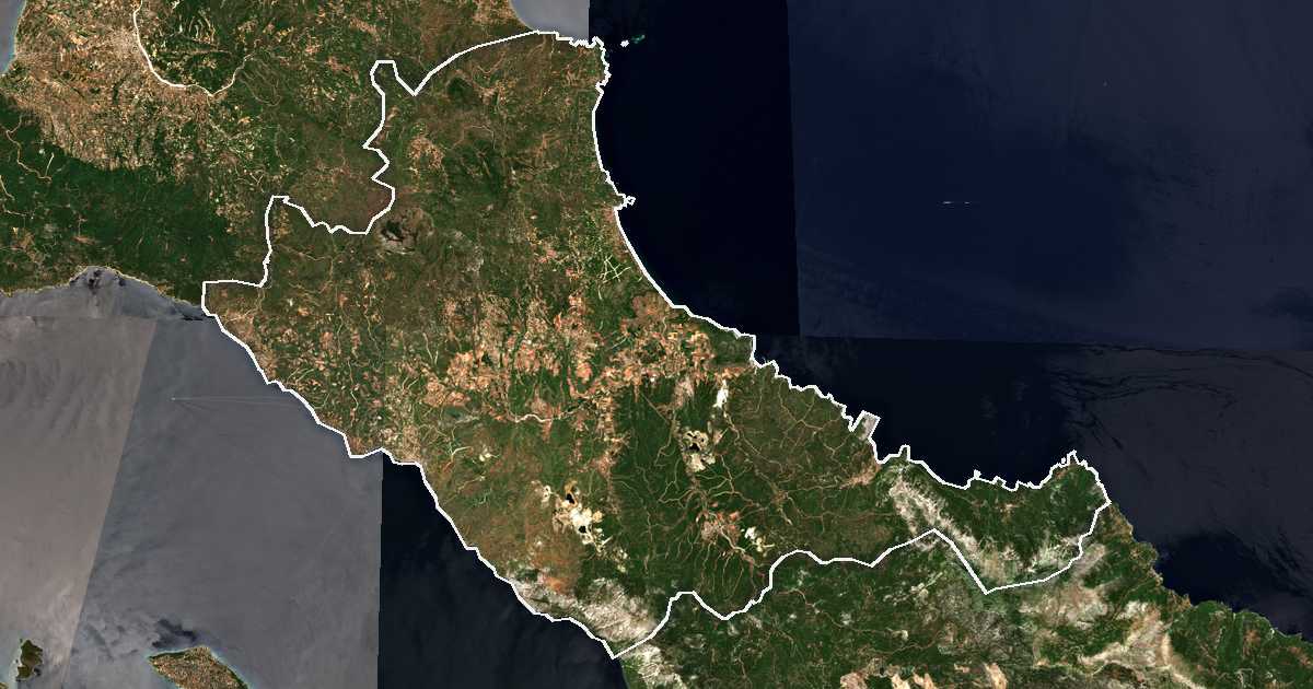 Imagine din satelit cu limita trasată: Dímos Mantoudíou - Límnis - Agías Ánnas