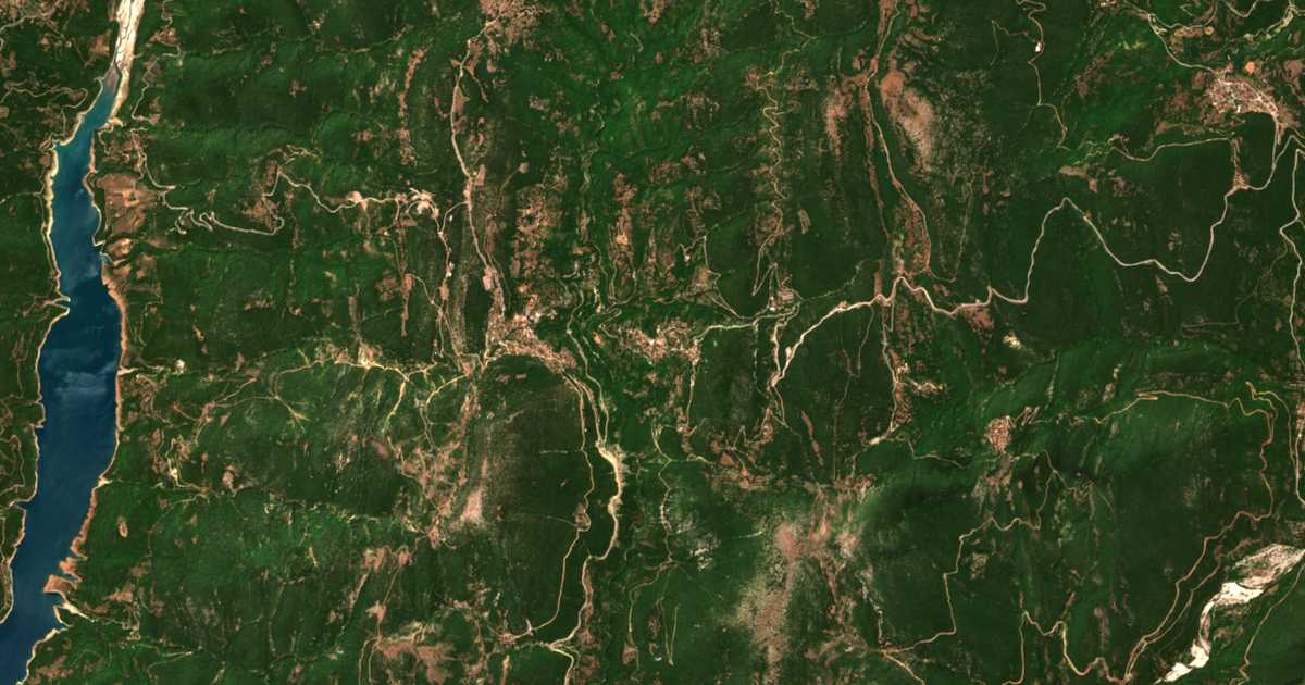 Hartă satelitară: Anatolikí Fragkísta