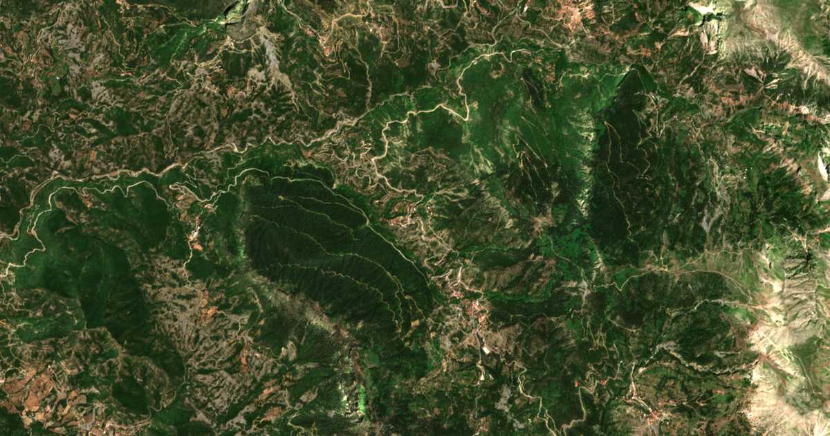 Hartă satelitară: Káto Raptópoulon