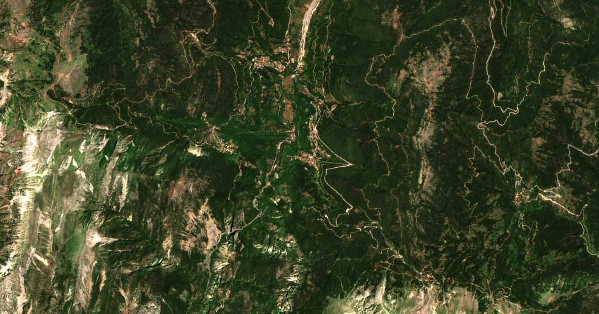 Hartă satelitară: Méga Choríon