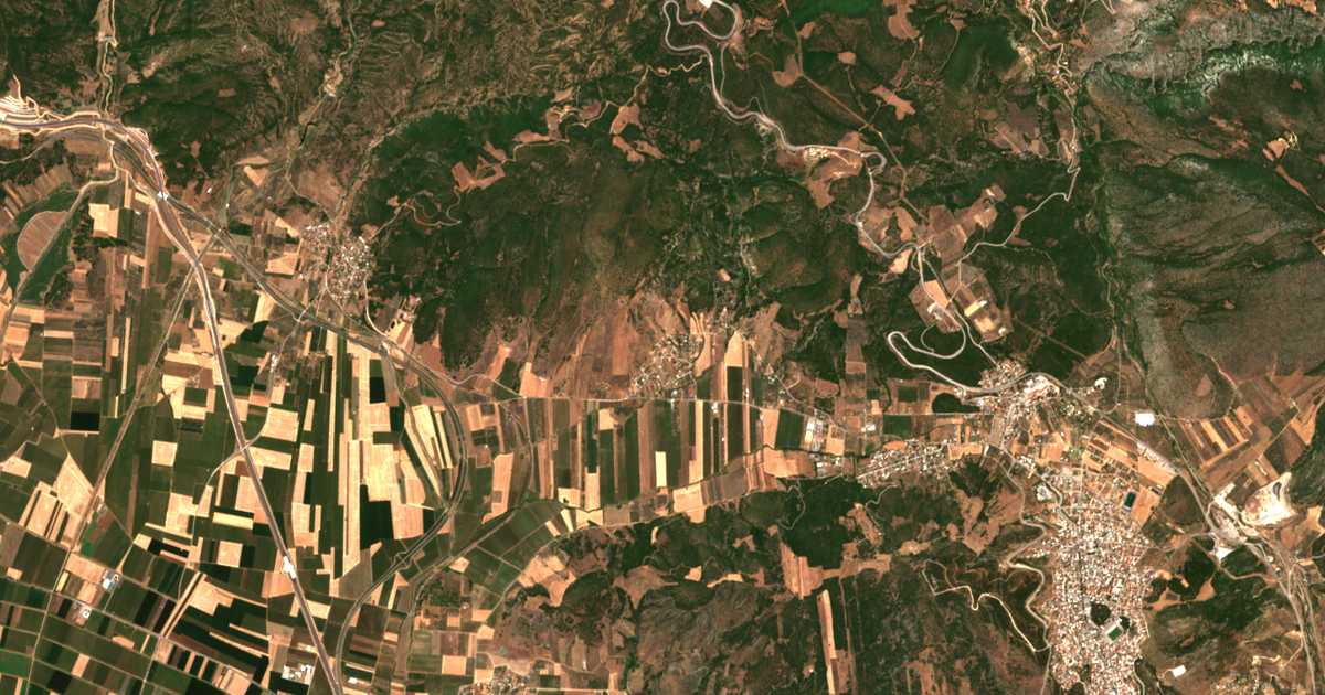 Hartă satelitară: Agriliá