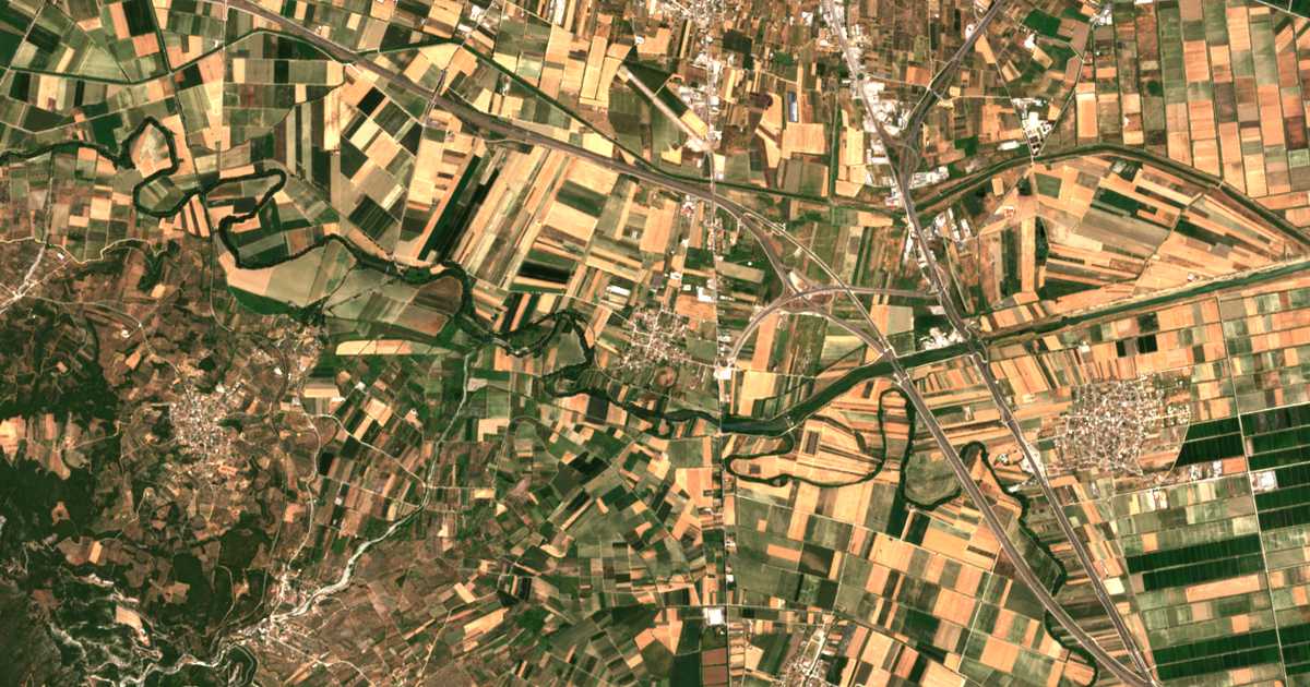 Hartă satelitară: Kómma
