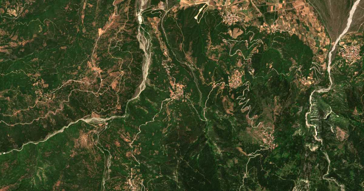 Hartă satelitară: Mesochórion
