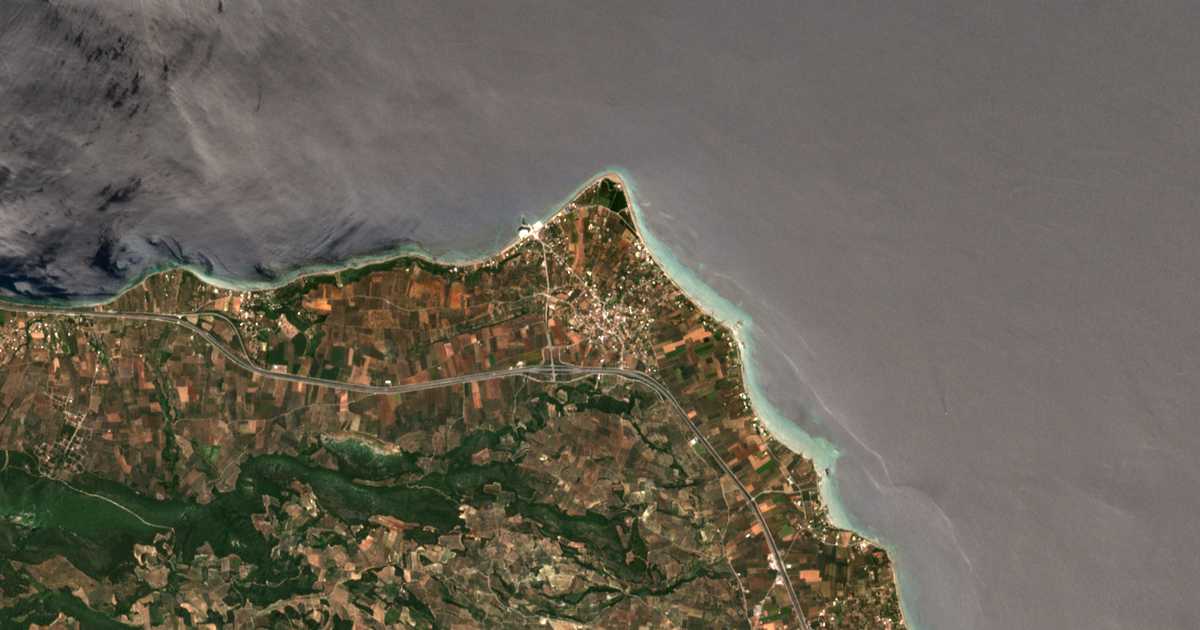Hartă satelitară: Arkítsa