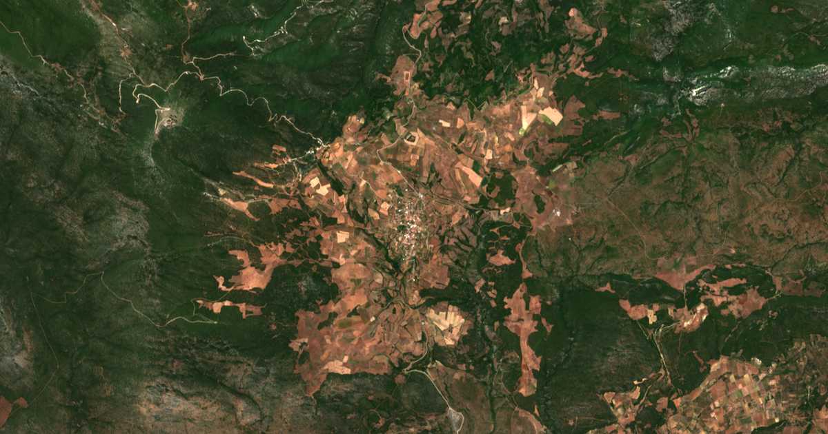 Hartă satelitară: Kyrtóni