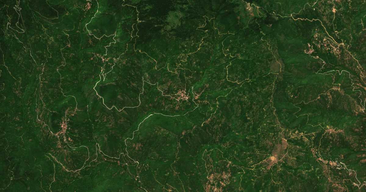 Hartă satelitară: Díkastron