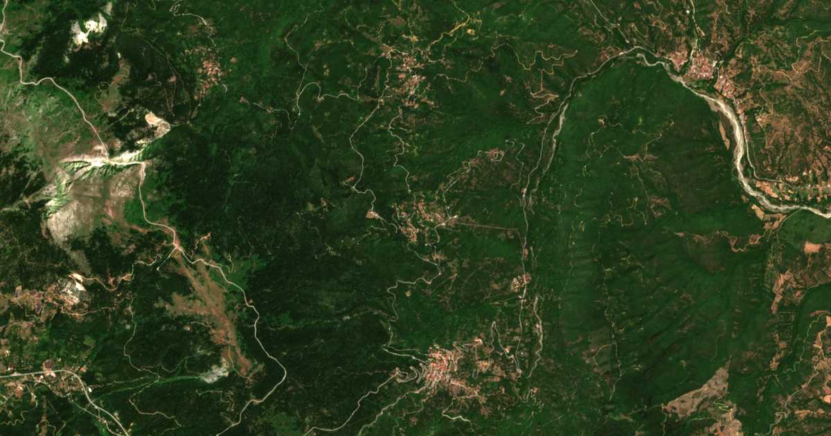 Hartă satelitară: Megáli Kápsi
