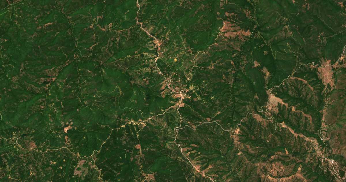 Hartă satelitară: Palaiá Giannitsoú